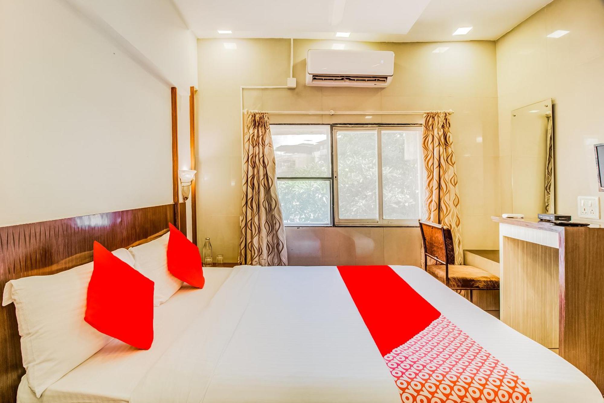 Super Collection O Panchratna Hotel Panvel Eksteriør billede
