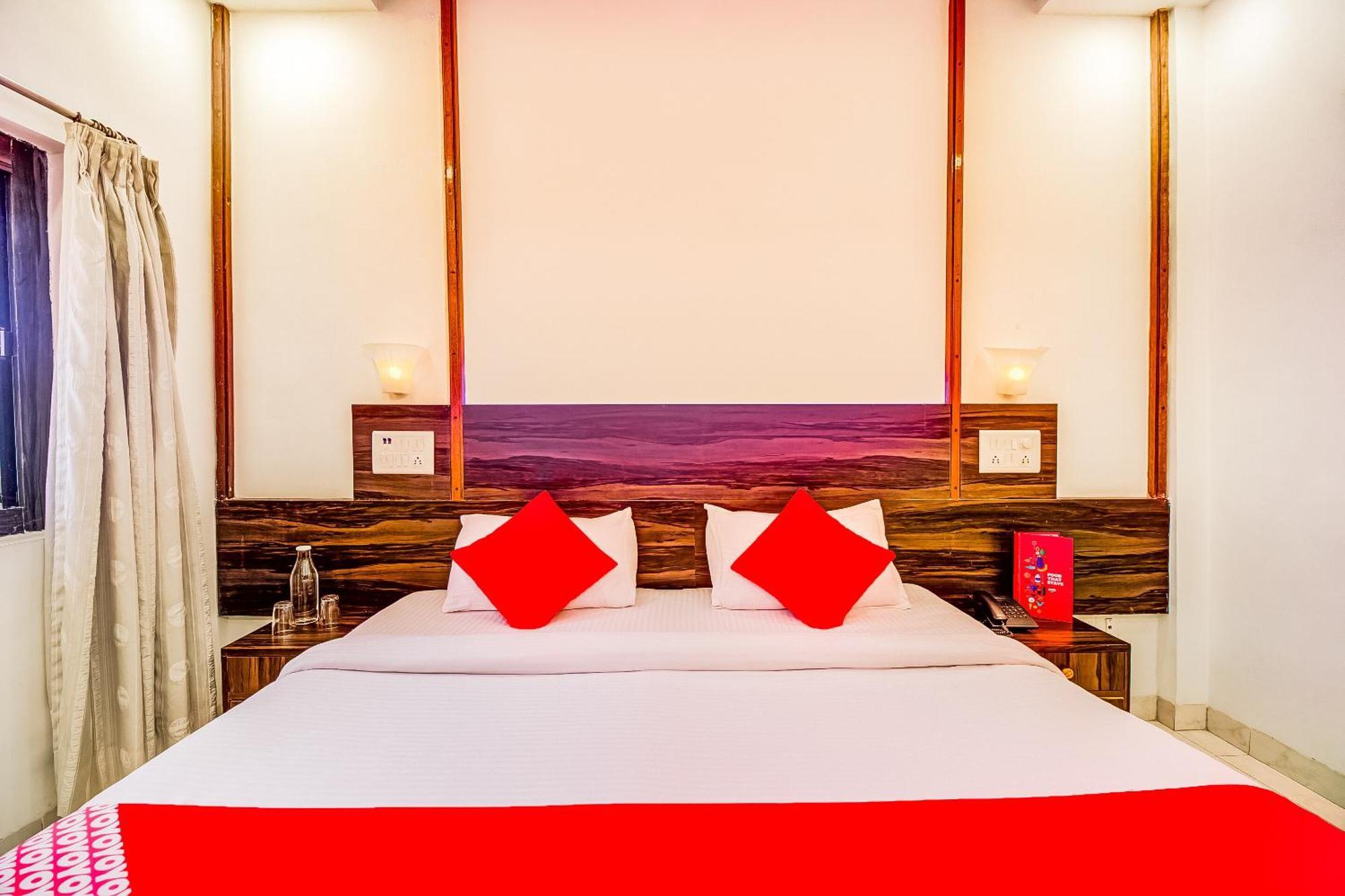 Super Collection O Panchratna Hotel Panvel Eksteriør billede