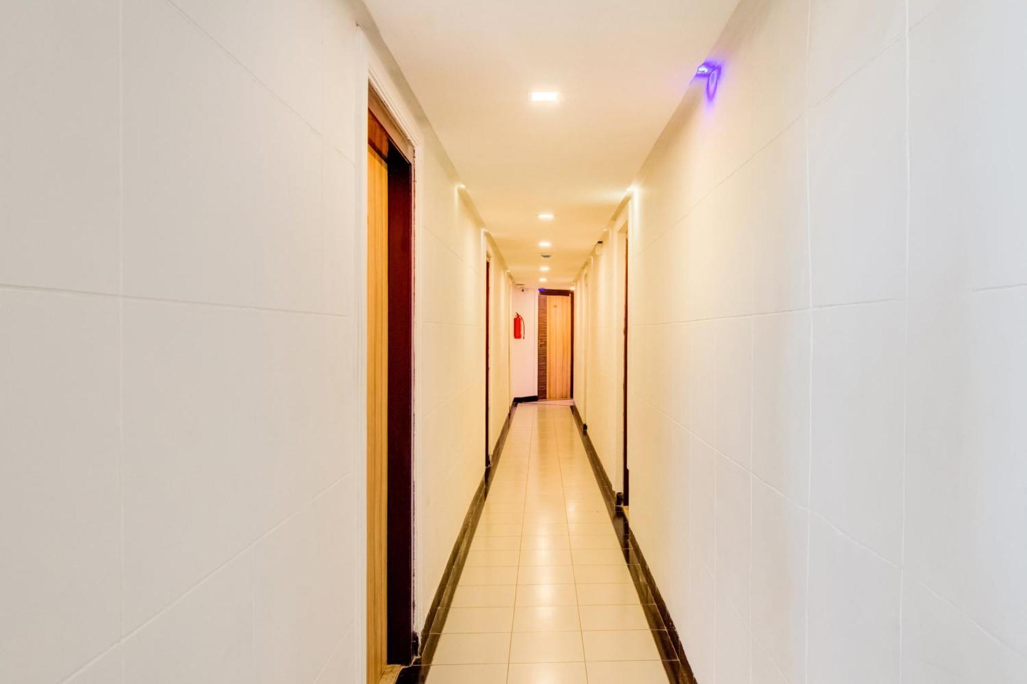 Super Collection O Panchratna Hotel Panvel Eksteriør billede