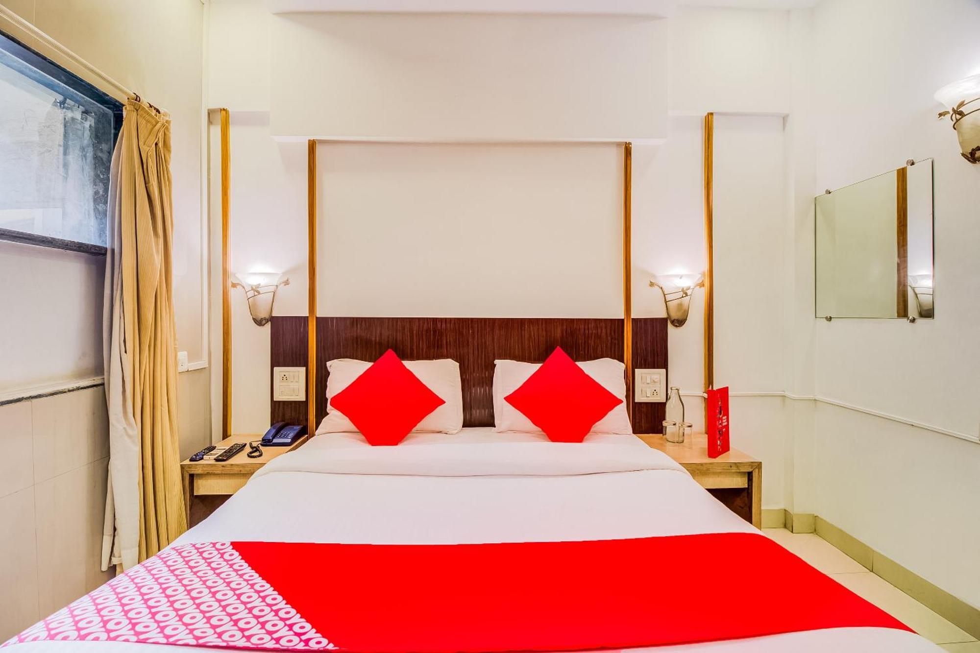 Super Collection O Panchratna Hotel Panvel Eksteriør billede
